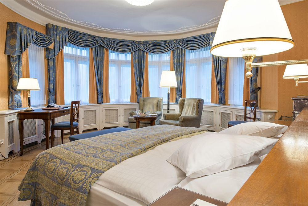 Hotel Waldhaus Sils Kamer foto